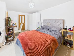 Bedroom- click for photo gallery